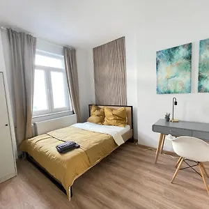 150qm - 5 - Free Parking - Mallibase Apartment